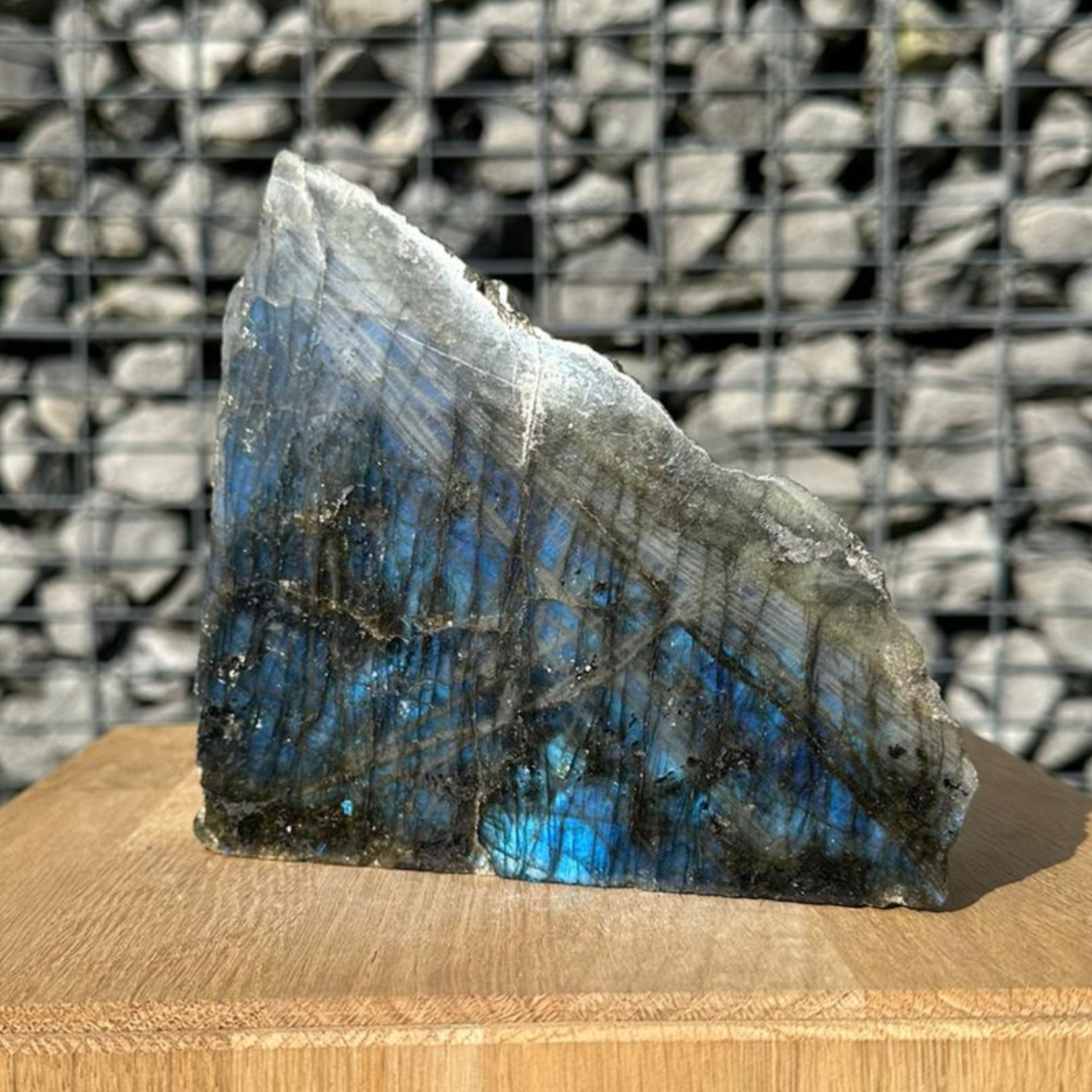 Cut/base - Labradorite #7